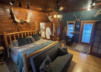 Talkeetna Denali View Lodge and Cabins hotel thumbnail 3