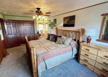 Talkeetna Denali View Lodge and Cabins hotel thumbnail 6