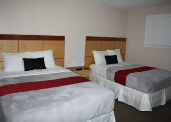 IACC Centers - Hotel Downtown Windsor hotel thumbnail 4
