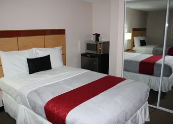 IACC Centers - Hotel Downtown Windsor hotel thumbnail 6