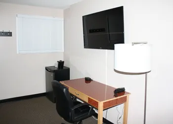 IACC Centers - Hotel Downtown Windsor hotel thumbnail 7