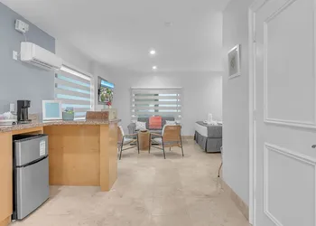 Hotel Seacrest hotel thumbnail 8