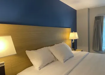 Baymont by Wyndham Gold River hotel thumbnail 2