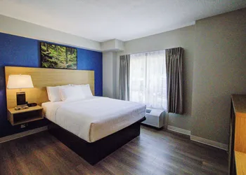 Baymont by Wyndham Gold River hotel thumbnail 6