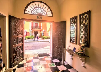Hotel Merida hotel thumbnail 3