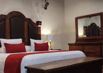 Estancia Villa Real hotel thumbnail 5