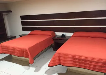 Hotel Inglés hotel thumbnail 4