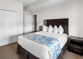 SureStay Studio by Best Western Hardisty hotel thumbnail 6