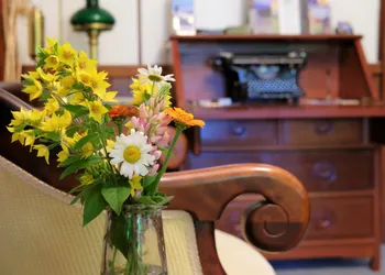 Wedgwood Manor and Glamping Retreat hotel thumbnail 4