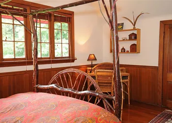 Wedgwood Manor and Glamping Retreat hotel thumbnail 8