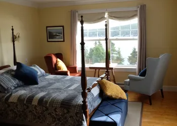 The Bread & Cheese Country Inn hotel thumbnail 2