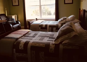 The Bread & Cheese Country Inn hotel thumbnail 6