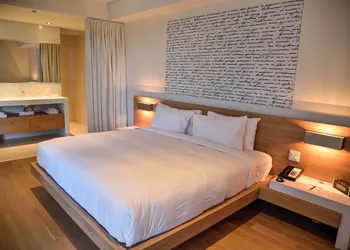Hotel du Lac Champlain, an Ascend Collection Hotel hotel thumbnail 7