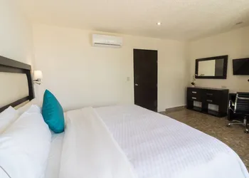 Nonna Mia hotel thumbnail 6