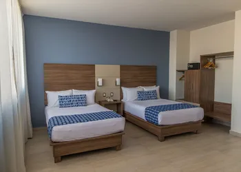 Ocean View Beach Hotel hotel thumbnail 5