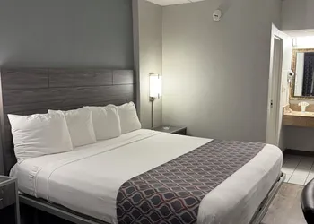 Bluestar Motel hotel thumbnail 7