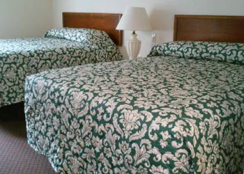 Stay Lodge Thomasville NC hotel thumbnail 2