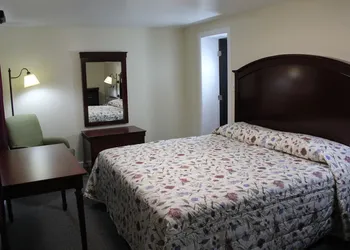 Pleasant Hill Motel hotel thumbnail 7