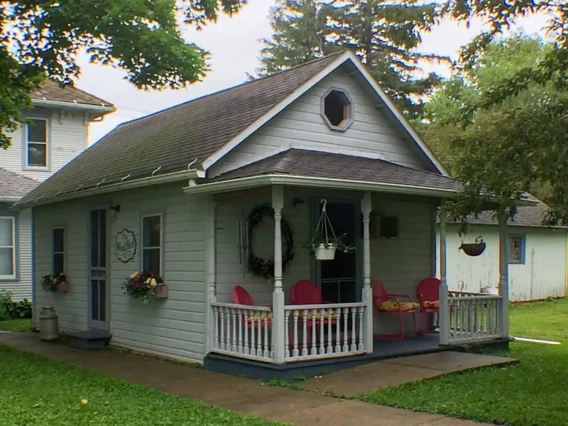 Taylor Made Bed and Breakfast hotel detail image 6