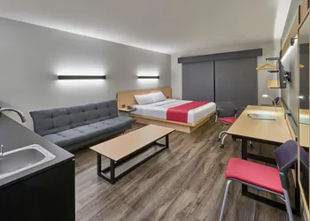 City Express Plus by Marriott Puerto Vallarta hotel thumbnail 7