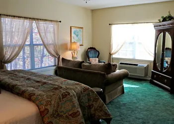 Bradford House Bed & Breakfast hotel thumbnail 5