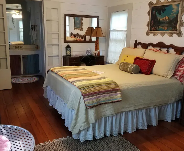 The Carriage House B&B hotel detail image 2
