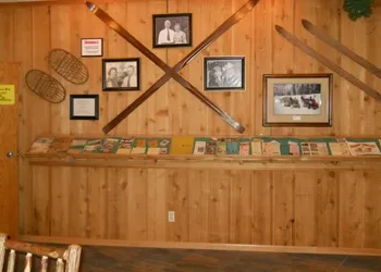 Lakewoods Resort & Lodge hotel thumbnail 3