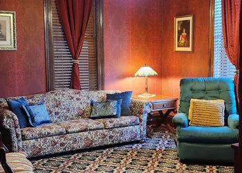 The Stampmill Victorian Suites hotel thumbnail 3