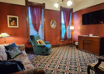 The Stampmill Victorian Suites hotel thumbnail 4