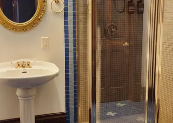 The Stampmill Victorian Suites hotel thumbnail 8