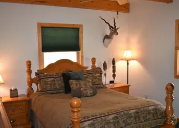 The Wild Game Inn hotel thumbnail 3