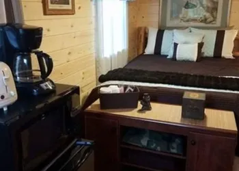 The Wild Game Inn hotel thumbnail 6