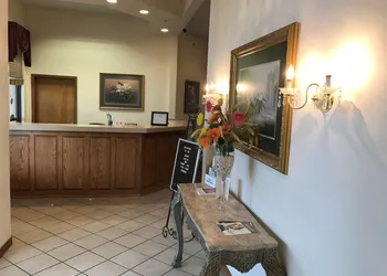 Rocky Creek Inn hotel thumbnail 2