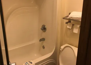 Rocky Creek Inn hotel thumbnail 7