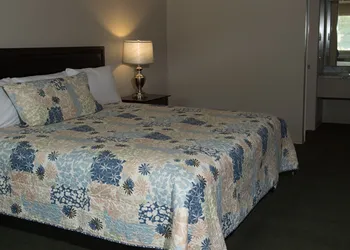 Motel 103 hotel thumbnail 6