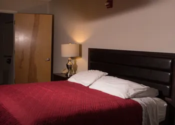 Motel 103 hotel thumbnail 7