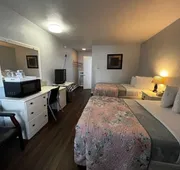 Brewer Motor Inn hotel detail image 7