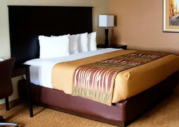 Chieftain Conference Center hotel thumbnail 3