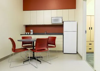 University of Calgary - Seasonal Residence hotel thumbnail 7