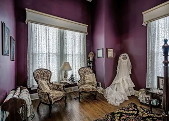 Clyde and Marie's Bed & Breakfast hotel thumbnail 8