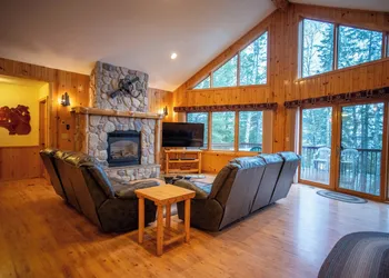 Timber Bay Lodge & Houseboats hotel thumbnail 8