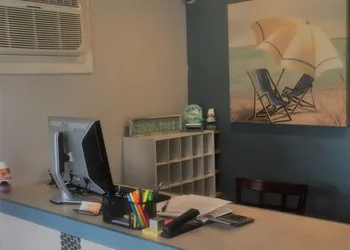 Sunrise Inn hotel thumbnail 2