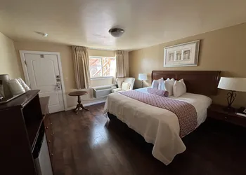 Abram Inn & Suites hotel thumbnail 6