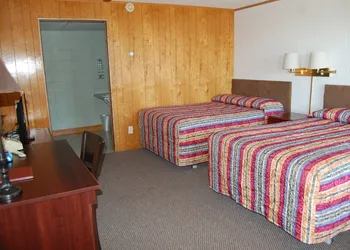 Northwoods Inn LLC hotel thumbnail 6