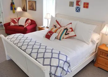 Inn at Haven Harbour hotel thumbnail 6