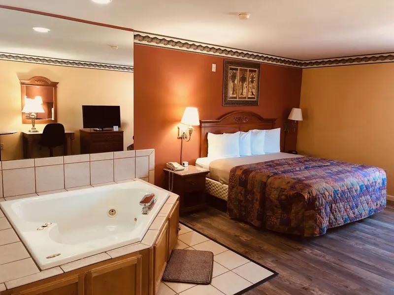 Mountain Inn & Suites Dunlap hotel detail image 6