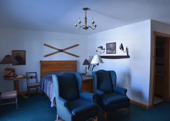 Lakeside Bed & Breakfast hotel thumbnail 8