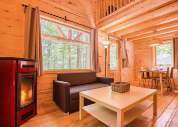 Huttopia White Mountains hotel thumbnail 3