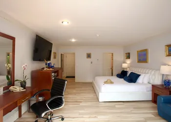 Pleasant Bay Village Resort hotel thumbnail 7