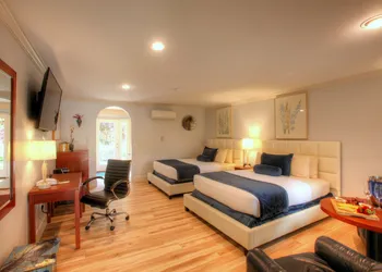 Pleasant Bay Village Resort hotel thumbnail 8